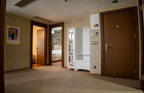 Pendik Hotel | Cozy My Palace Rooms: Family-Friendly with Pool & Spa