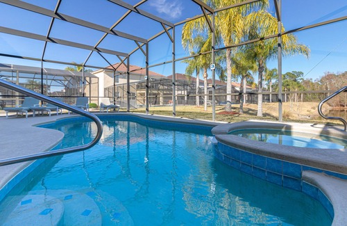 Thousand Oaks House | Experience My Palms Sway: Pool Home with Water Views
