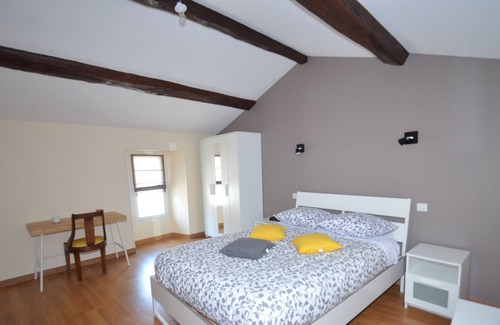 Saint-Laurent-sur-Sevre House | My penates next to Puy du Fou.