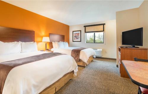 Independence Hotel | Pet-Friendly My Place Hotel in Kansas City, Rated 8.4/10