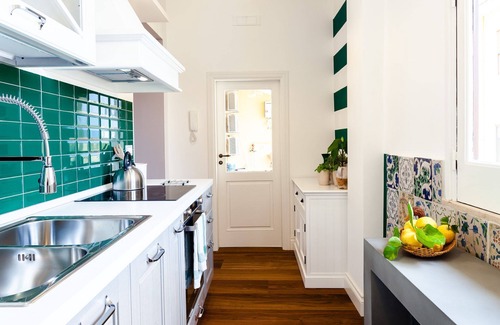 Sorrento Apartment | My Rental Homes - Interno Sorrentino in Sorrento city center with lovely balcony
