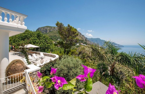 San Pietro Villa | My Rental Homes - Villa Lamaro with large terrace, pool, garden and sea view