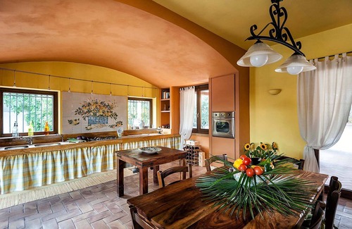 Marsala Villa | Villa Creta: Relaxing Retreat with Pool in Lush Garden