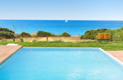 Scicli Villa | My Rental Homes - Villa Smeralda with pool, garden, sea view