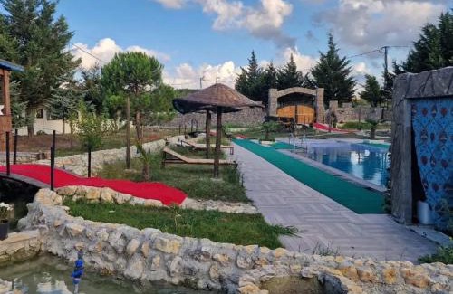 Catalca Hotel | Relax at My Reset Farm: Pet-Friendly Retreat with Pool