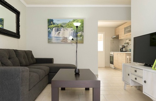 Filerimos Apartment | My Summerhouse with jacuzzi -WiFi, in delightful Kremasti