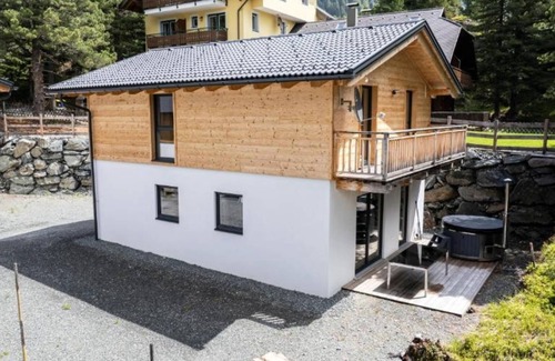 Reichenau Cabin | Experience My Turrach Alm Chalet's with Spa & Hot Tub Access