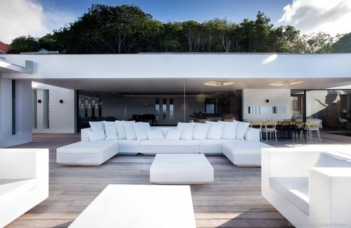 Flamands Villa | Elegant Oceanfront Villa with Private Pool and Spa