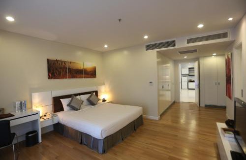 Dich Vong Hau Hotel | Inviting My Way Hotel & Residence Ha Noi with Family Amenities