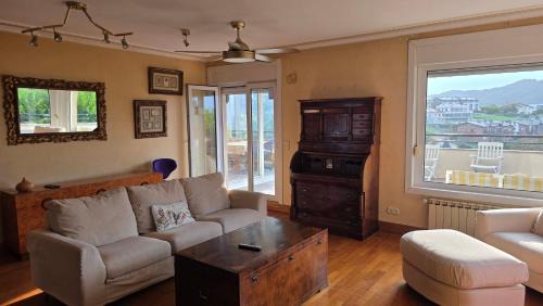 San Sebastian Centro Apartment | Pet-Friendly Getaway at My Way Hotel Awaits You!