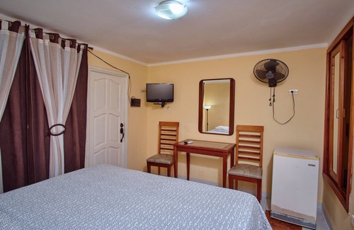 Varadero Bed & Breakfast | Cozy Home & Beach B&B with Spa, Breakfast & Family Care