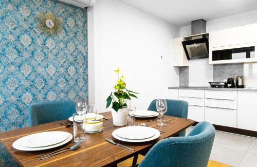 Brigittenau Apartment | Elegant MyApartments Vienna Rooftop with Family-Friendly Amenities