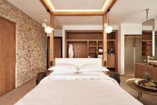 Mykonos Hotel | Indulge at Myconian Naia - Preferred Hotels & Resorts