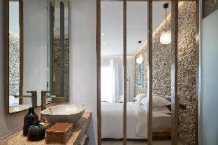 Mykonos Hotel | Indulge at Myconian Naia - Preferred Hotels & Resorts