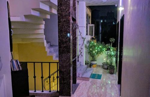 Amritsar House | Cozy MYE Home Stay Steps from the Golden Temple