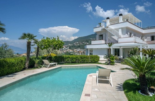 Vico Equense Villa | Elegant Villa on Sorrento Coast with Pool & Ocean View