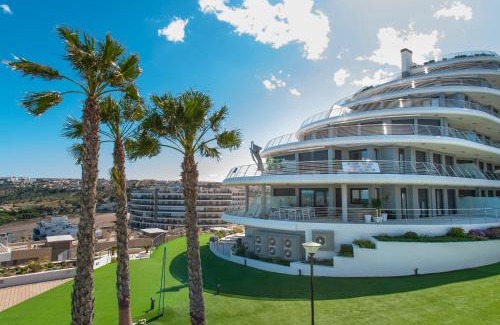 Els Arenals del Sol Apartment | Exceptional MyFlats Infinity View with Oceanfront Pool