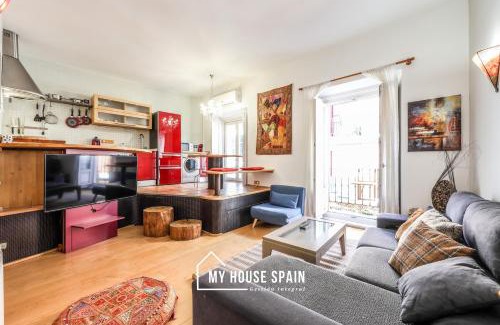 Malasana Apartment | Inviting 16 Calle del Limón - Family-Friendly Retreat
