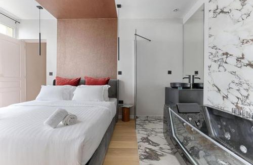 L'Europe Apartment | MyKeypers - Elegant 3BR Flat with Jacuzzi in Haussmann
