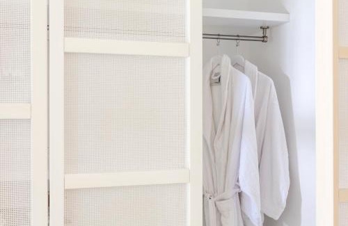 Ornos Hotel | Discover Mykonos Blanc - 5-Star Oceanfront Retreat