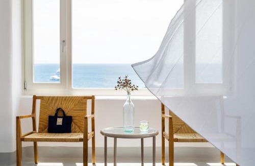 Platis Gialos Resort | Elegant Mykonos Blu: A Beachfront 5-Star Retreat