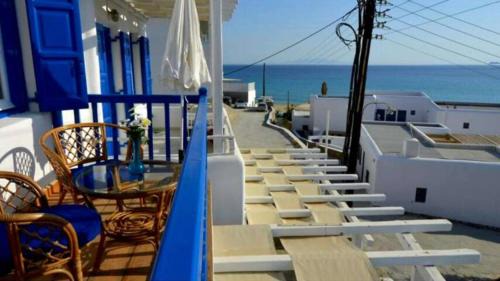 Platis Gialos Apartment | Pet-Friendly Mykonos Heritage Apartment with Ocean Views