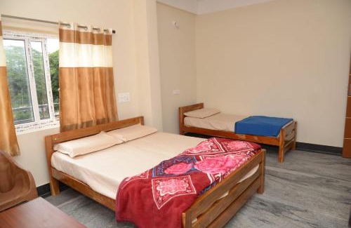 Arsikere Hotel | Comfortable Stay at Mylaar Comforts with Family-Friendly Dining