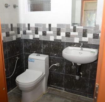Arsikere Hotel | Comfortable Stay at Mylaar Comforts with Family-Friendly Dining