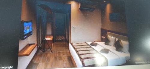 Arsikere Hotel | Comfortable Stay at Mylaar Comforts with Family-Friendly Dining