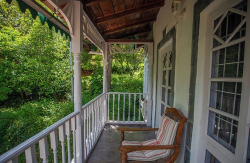 Ramgarh Villa | Relaxing Stay at Myna, Seclude Taradale with Breakfast