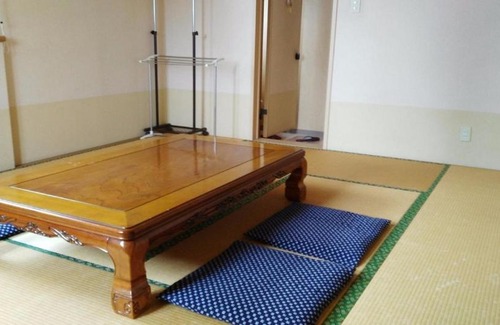 Myoko Hotel | Myoko Hotel: Pet-Friendly Stay with Hot Tub and Accessibility