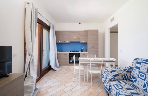Murta Maria Apartment | Welcome to Myrsine 2: Family-Friendly Getaway Awaits