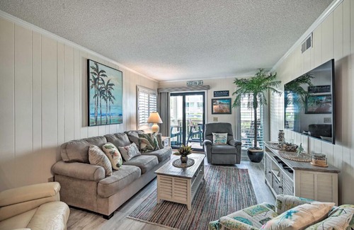 Myrtle Beach Apartment | Beachfront Condo with Pool & Unmatched 10/10 Guest Rating