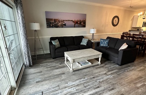 Central Myrtle Beach Condo | Elegant Condo Near Myrtle Beach with Golf Course Views