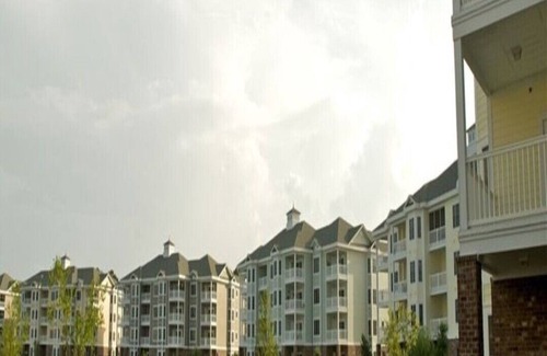 Central Myrtle Beach Villa | Cozy Villa with Lake View, Pool & Family-Friendly Amenities
