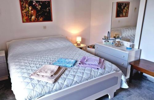 Loutra Oraias Elenis Apartment | Discover Myrto's Apartment No15 - Child Friendly & Rated 9.3