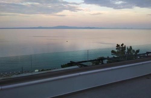 Kallithea Apartment | Stunning Myrto's Sea View: Pet-Friendly with Hot Tub