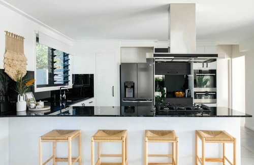 Yamba House | Oceanfront Retreat at Mysa Yamba - Rated 9.4/10
