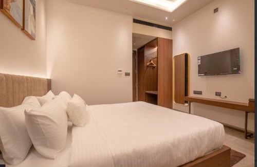 Chitradurga Hotel | Discover Comfort at Myspace Chindanur with Family-Friendly Amenities