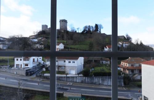 Montalegre e Padroso House | Child-Friendly Retreat at MyStay - Casa Miná with 8.6 Rating