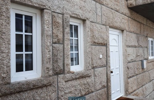 Montalegre e Padroso House | Discover MyStay - Casa Miná with Twin Balcony & Spa