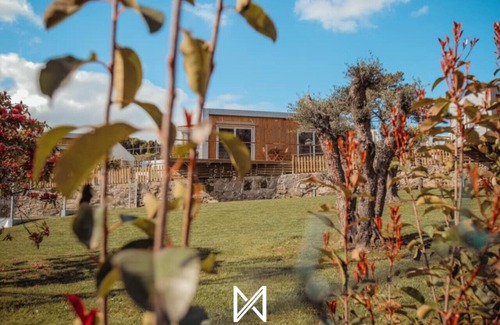 Valenca Cottage | Unforgettable MyStay at Quinta dos Sobrais with Scenic Views