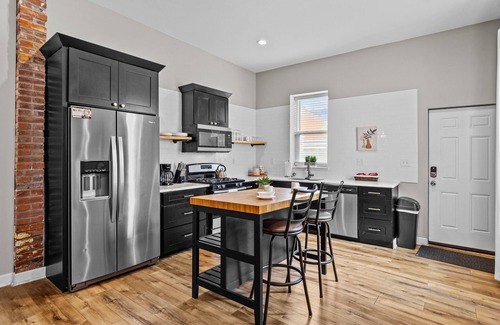 Benton Park House | Mysteries on Lemp | JZ Vacation Rentals