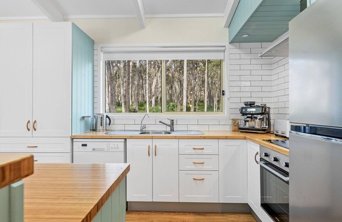 Mystery Bay House | Scenic Mystery Bay Retreat - Bush Front Coastal Escape