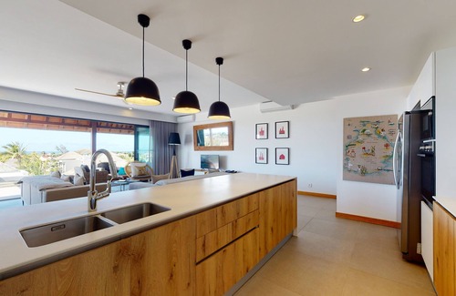 Grand Gaube Apartment | Elegant Mythic Suites & Villas with Oceanfront Pool Access