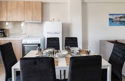 Thermaikos Villa | Family-Friendly Mythic Villa #2 with Pet Amenities