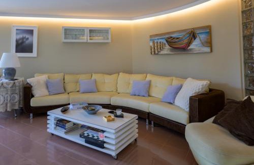 Neapoli Villa | Mytilini luxury pool VILLA AMIKA