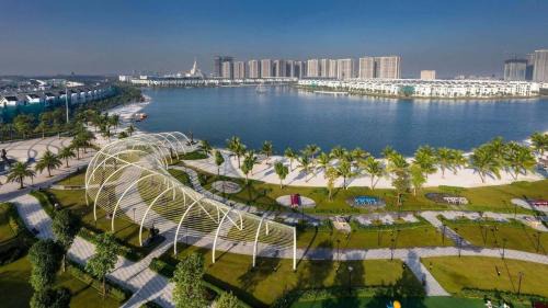 Gia Lam Apartment | Top-Rated Nàng Homestay with Private Pool & Family Amenities