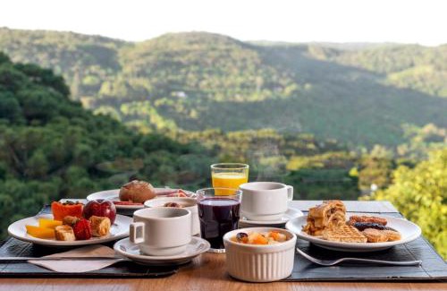 Vila Suica Apartment | Discover Laghetto Resort Golden Gramado: Pet-Friendly Retreat