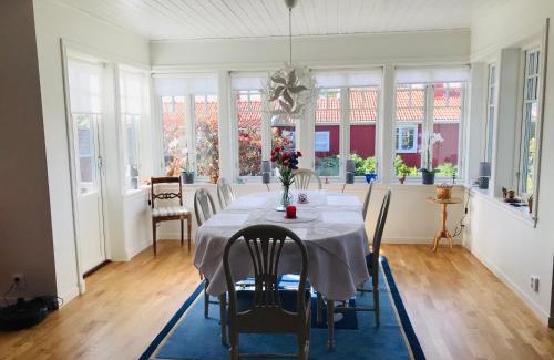 Mollosund Apartment | Kid-Friendly Getaway at Nära Kvarnen-Mollösund Hotel